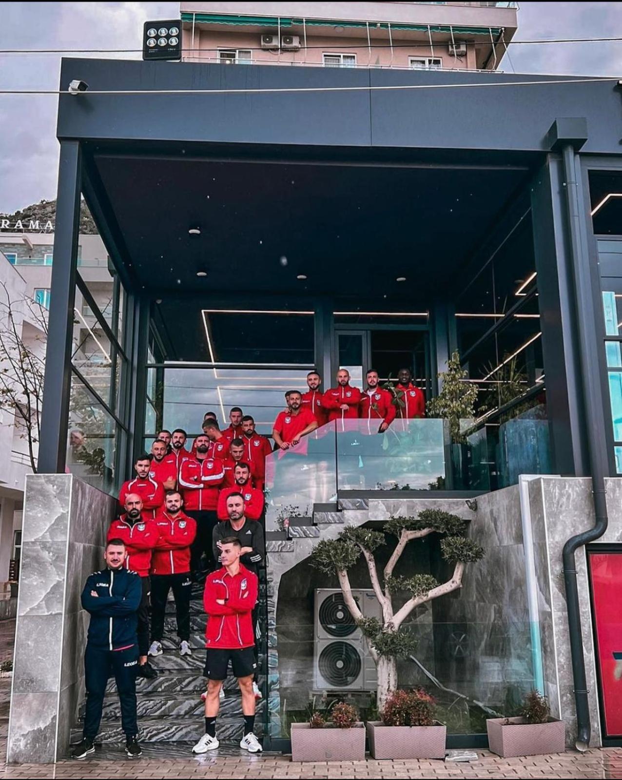 Hotel Frojd - Beach Front Resort Shëngjin エクステリア 写真
